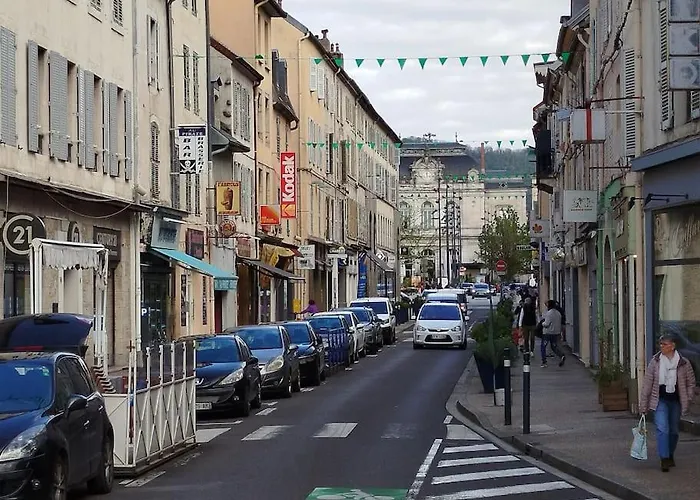 Appartement Plein Centre Avec Terrasse